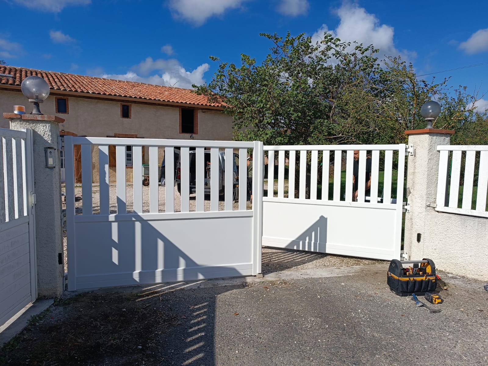 whatsapp image 2025 10 15 at 17.28.16 (2)